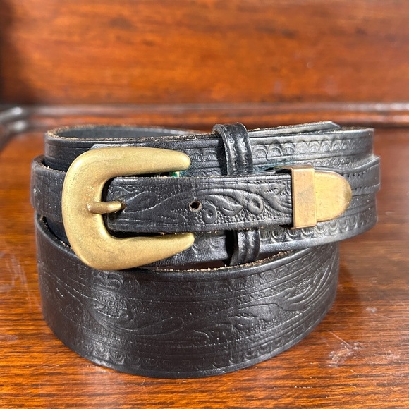 FRONTIER top grain steerhide Western Rugged Heavy Duty Gun Embossed Black Belt - Picture 3 of 9